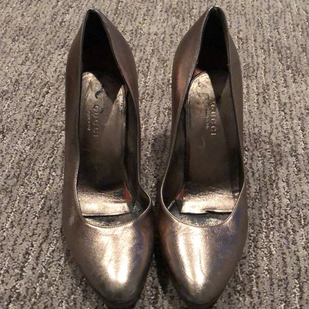 Gucci heels